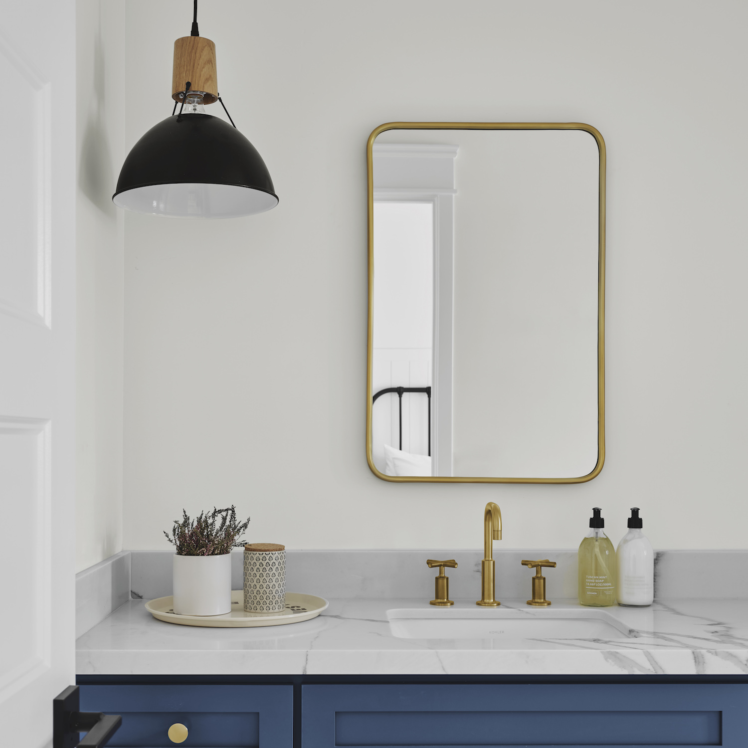 Wilcox Uplight Wooden Top Pendant Light | Photo Courtesy of Early Avery - Rafterhouse and Roehner+Ryan